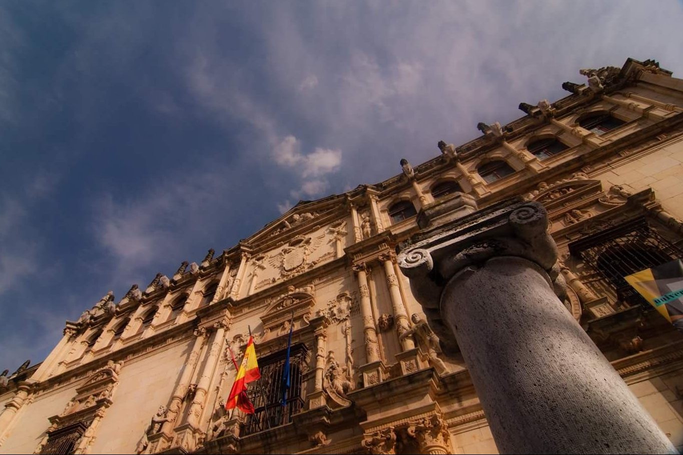 La universidad pública en peligro de extinción 