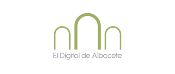Un  madroño en Albacete, símbolo del hermanamiento entre la UCLM y la Universidad de Alcalá Un  madroño en Albacete, símbolo del hermanamiento entre la UCLM y la Universidad de Alcalá